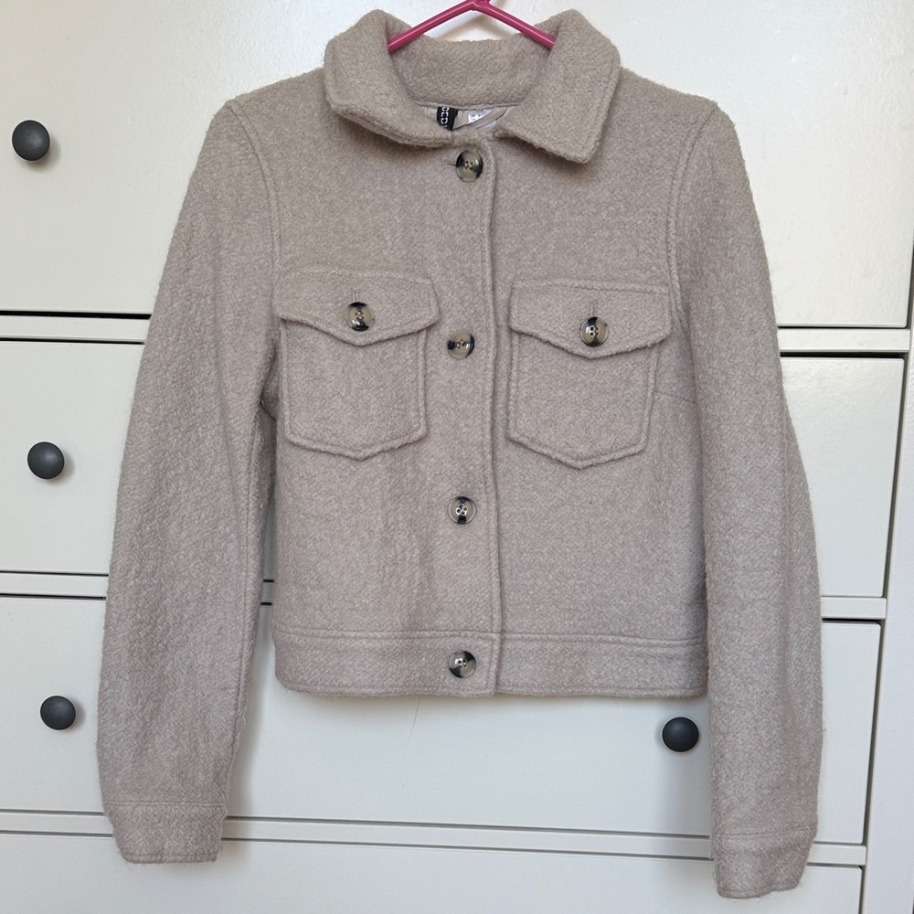 H&M Women's Beige Teddy Jacket